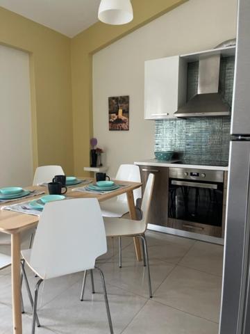 Polychrono Apartments ภายนอก รูปภาพ