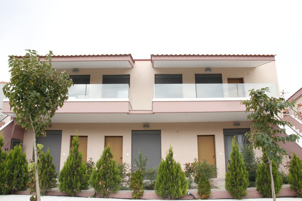 Polychrono Apartments ภายนอก รูปภาพ